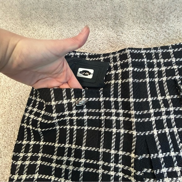 CARLISLE Per Se black white tweed front pleat mini skirt Sz 10 NWOT - Picture 7 of 14